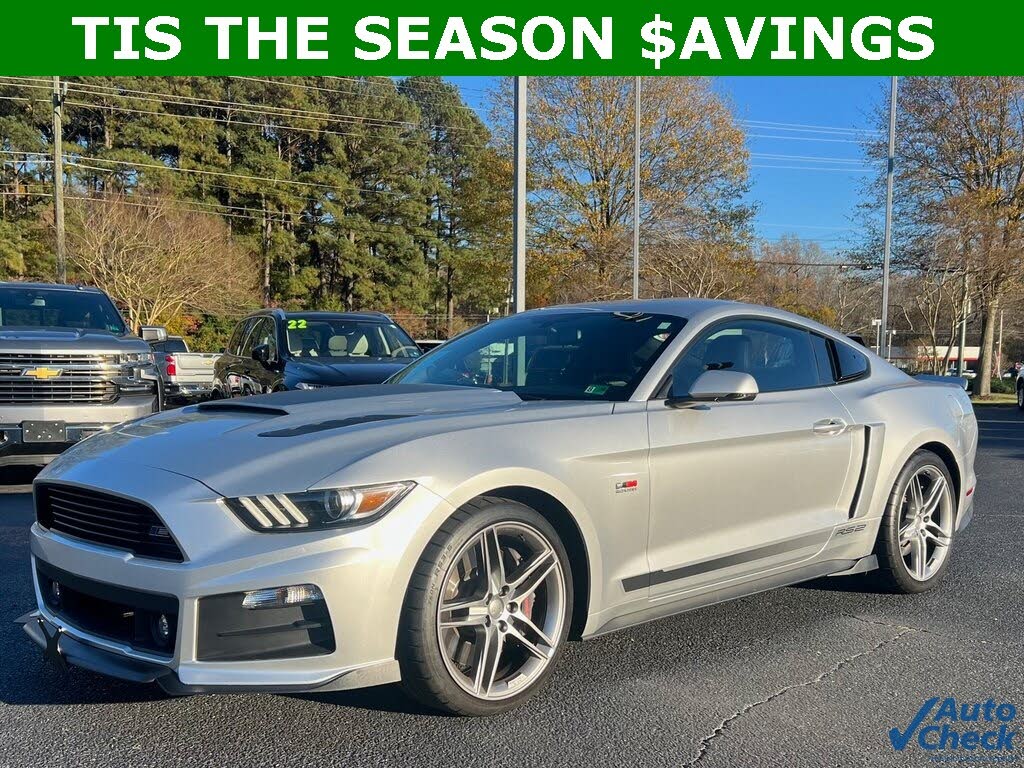 2016 Ford Mustang GT Premium Coupe RWD