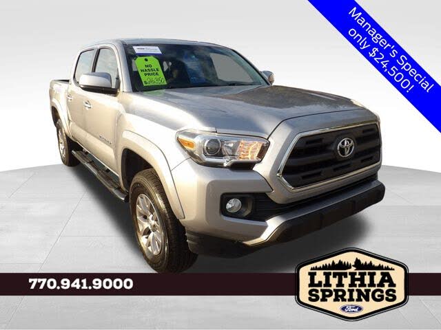 2017 Toyota Tacoma SR5 V6 Double Cab RWD