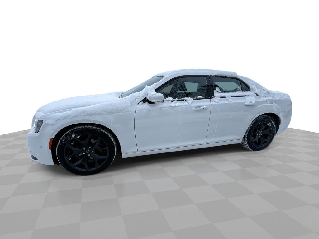 2021 Chrysler 300 S V6 RWD