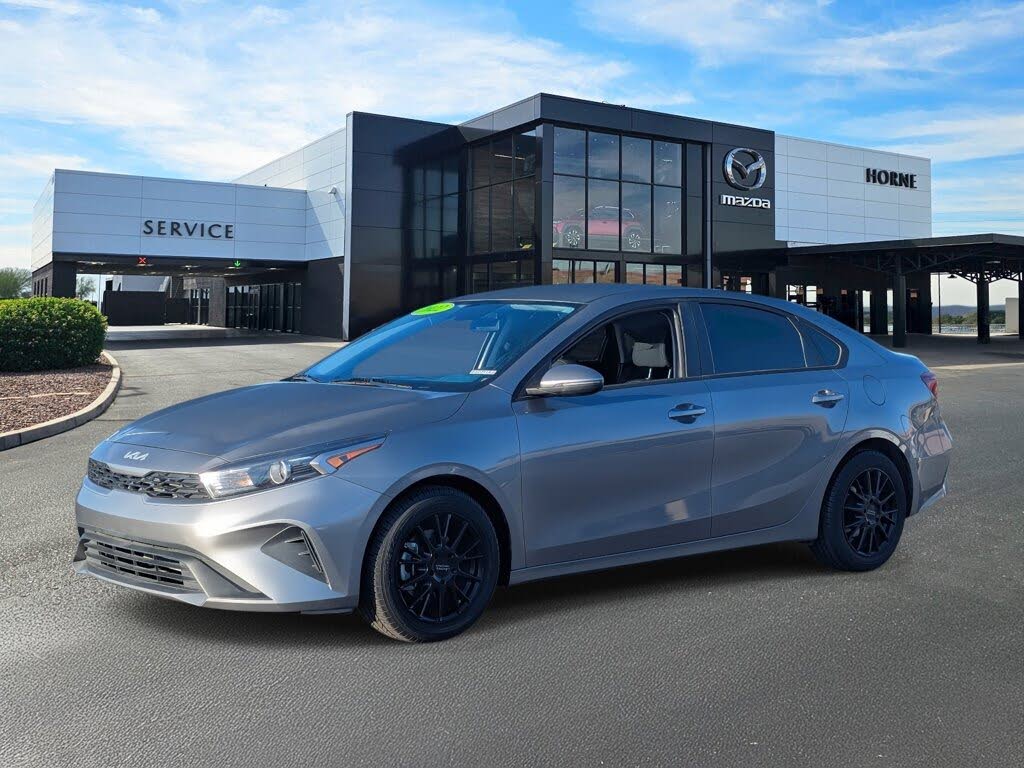 2022 Kia Forte LXS FWD