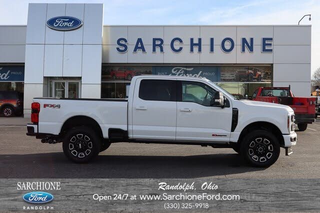 2025 Ford F-350 Super Duty Platinum Crew Cab 4WD