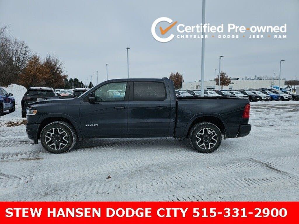 2025 RAM 1500 Laramie Crew Cab 4WD