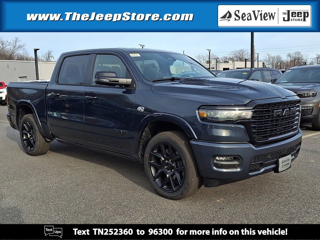 2026 RAM 1500 Laramie Crew Cab 4WD