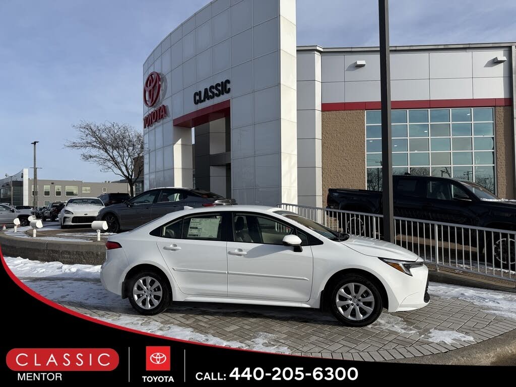 2026 Toyota Corolla Hybrid LE FWD