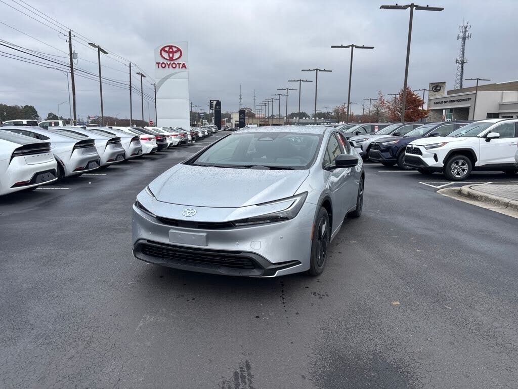 2026 Toyota Prius LE FWD