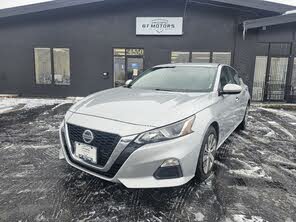 Nissan Altima 2.5 S FWD