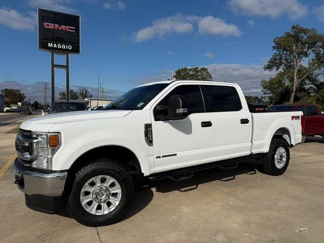 2022 Ford F-250 Super Duty XLT Crew Cab 4WD