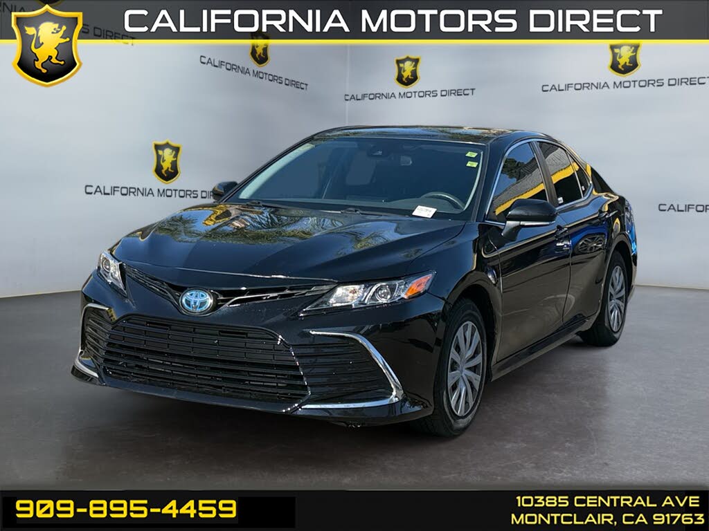 2022 Toyota Camry Hybrid LE FWD