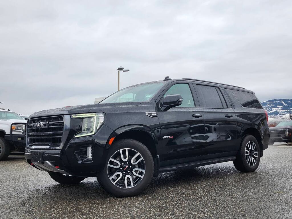 2023 GMC Yukon XL AT4 4WD