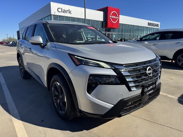 2024 Nissan Rogue SV FWD