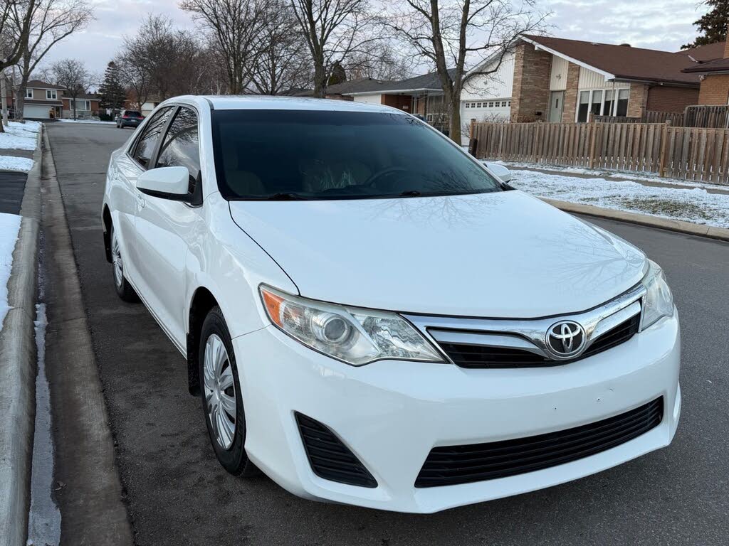 2014 Toyota Camry LE