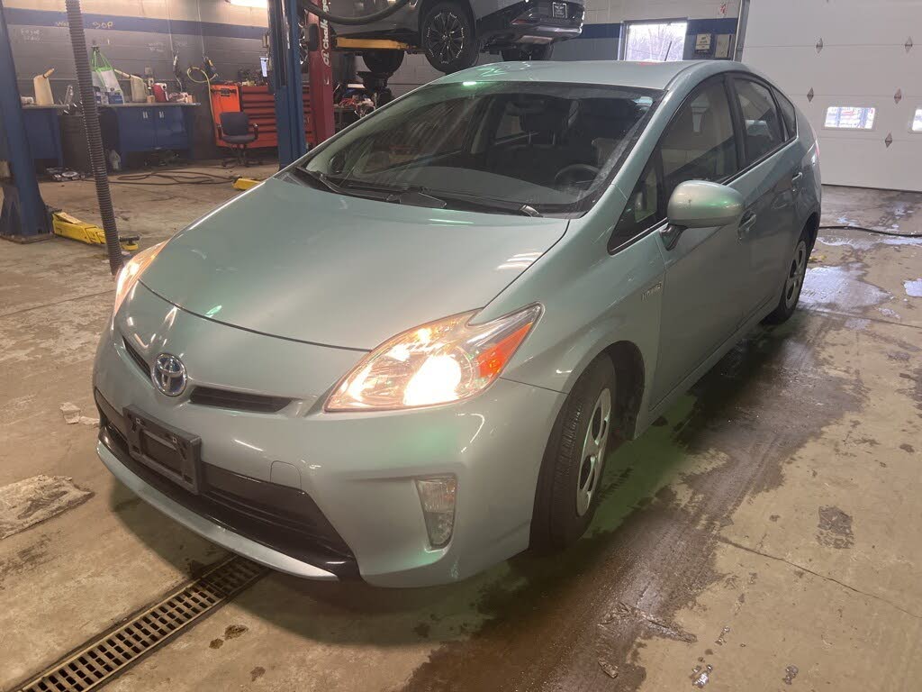 2015 Toyota Prius Three