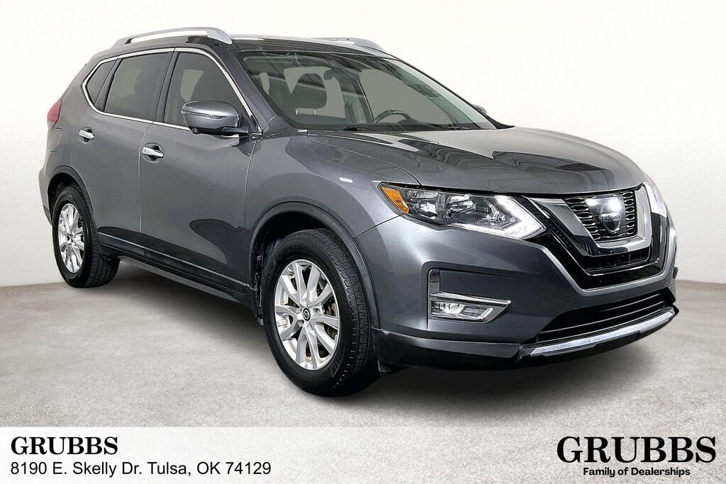 2017 Nissan Rogue SV FWD