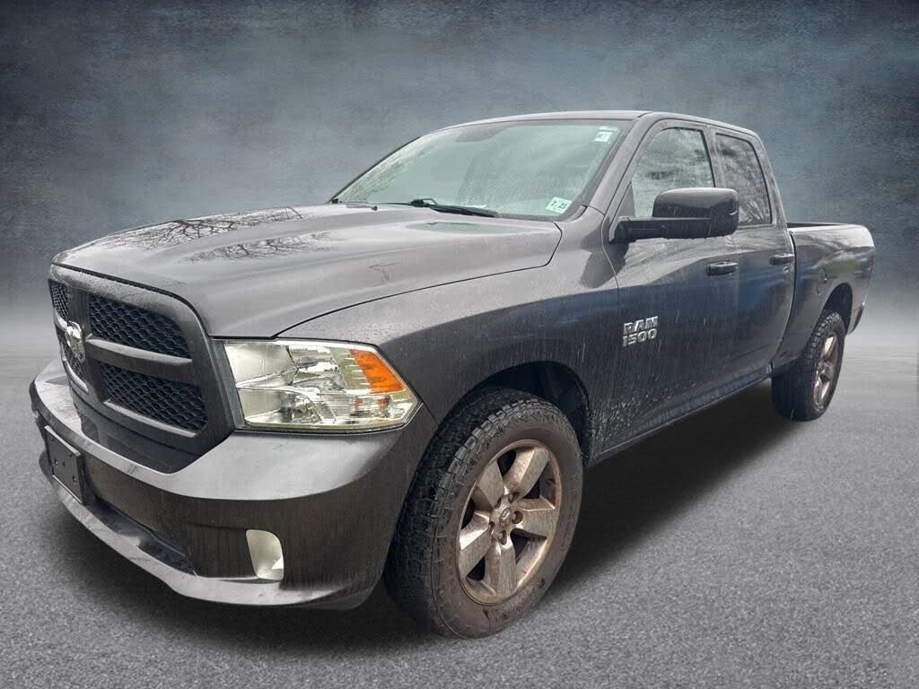 2018 RAM 1500 Express Quad Cab 4WD
