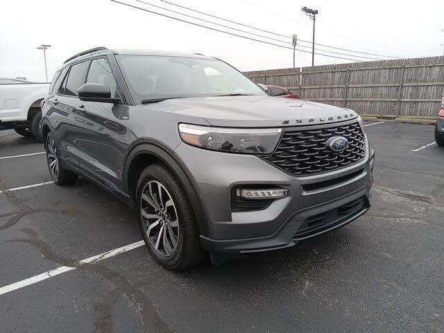 2022 Ford Explorer ST-Line RWD