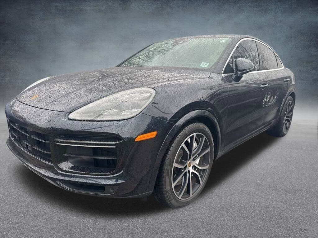 2022 Porsche Cayenne Coupe Turbo AWD