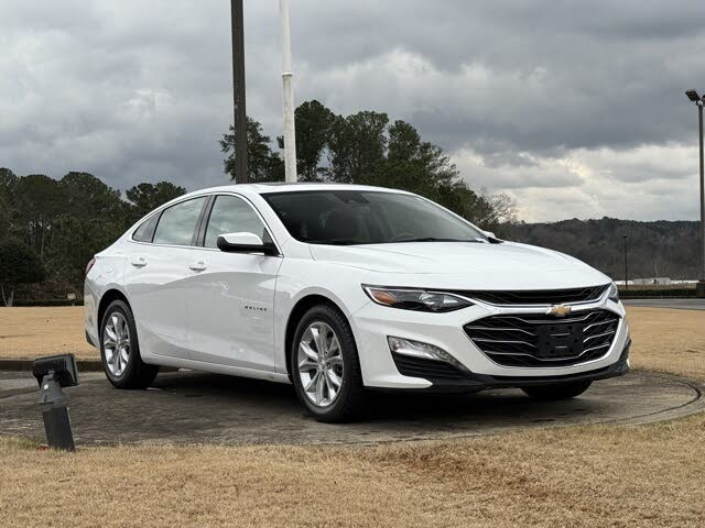 2024 Chevrolet Malibu LT with 1LT FWD