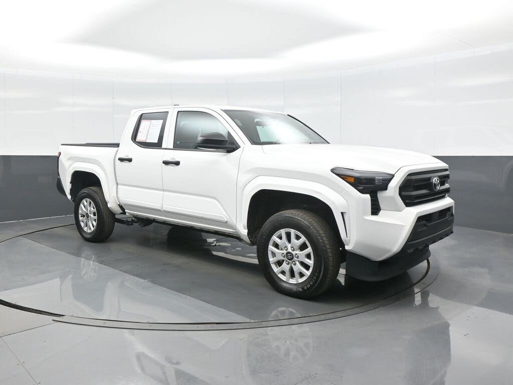 2024 Toyota Tacoma SR Double Cab 4WD