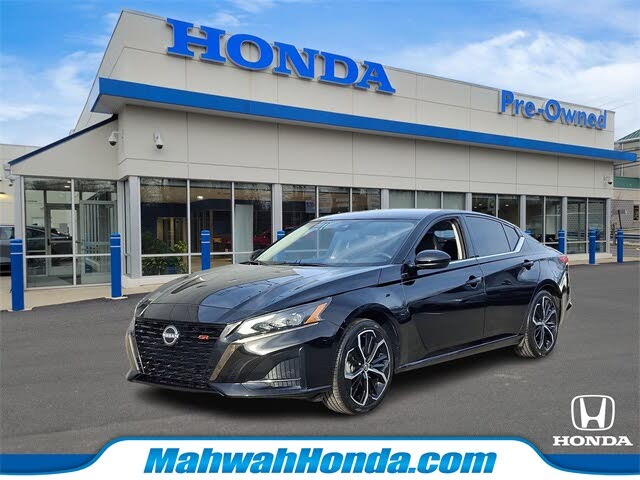 2025 Nissan Altima 2.5 SR FWD