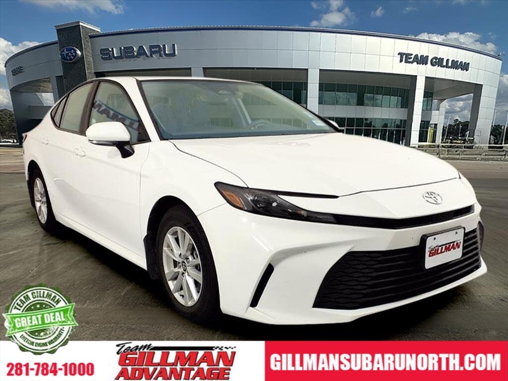 2025 Toyota Camry LE FWD