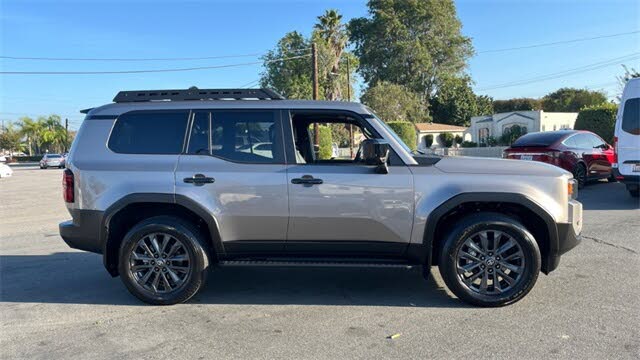 2025 Toyota Land Cruiser 4WD