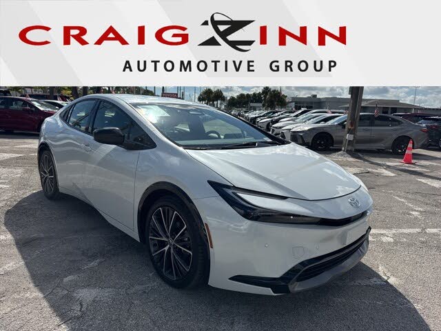 2025 Toyota Prius LE FWD