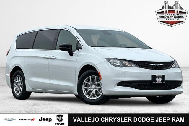 2026 Chrysler Voyager LX FWD