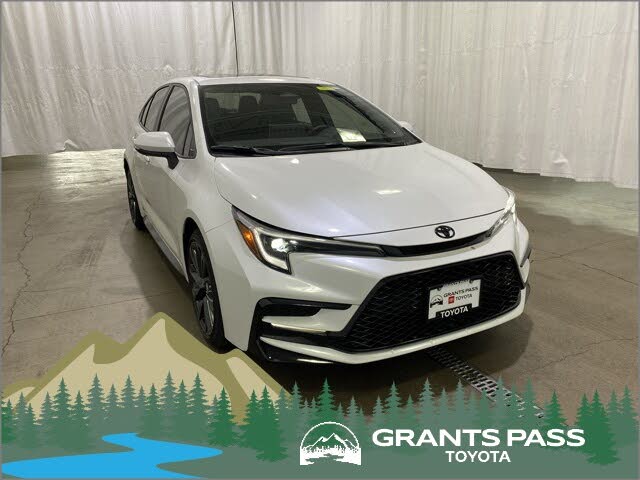 2026 Toyota Corolla XSE FWD