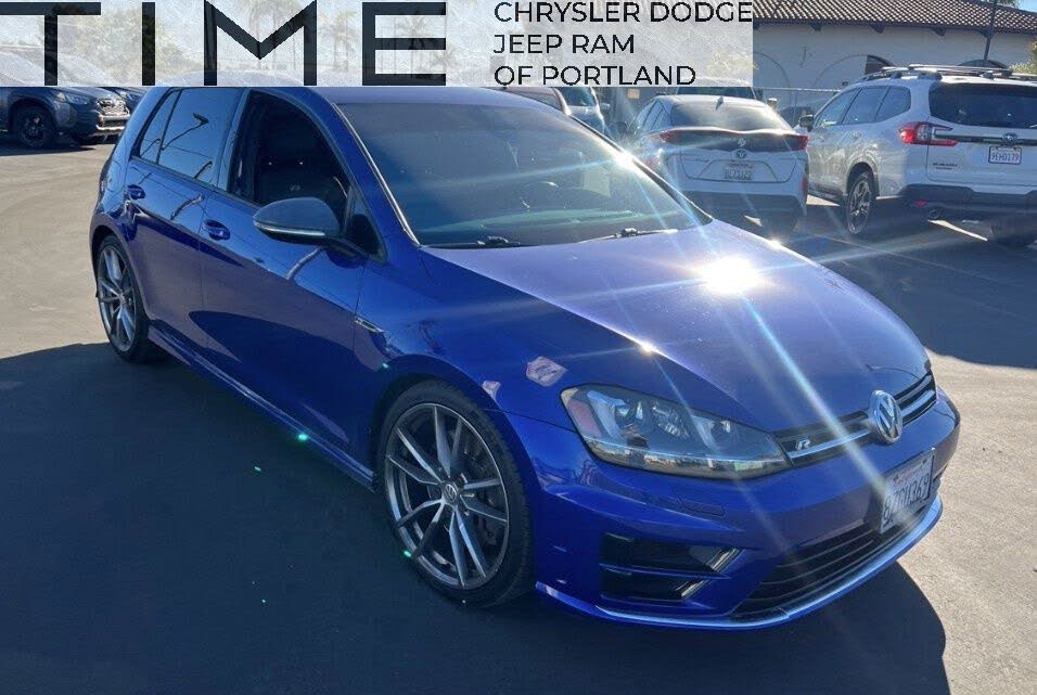 2017 Volkswagen Golf R 4-Door AWD with DCC and Navigation