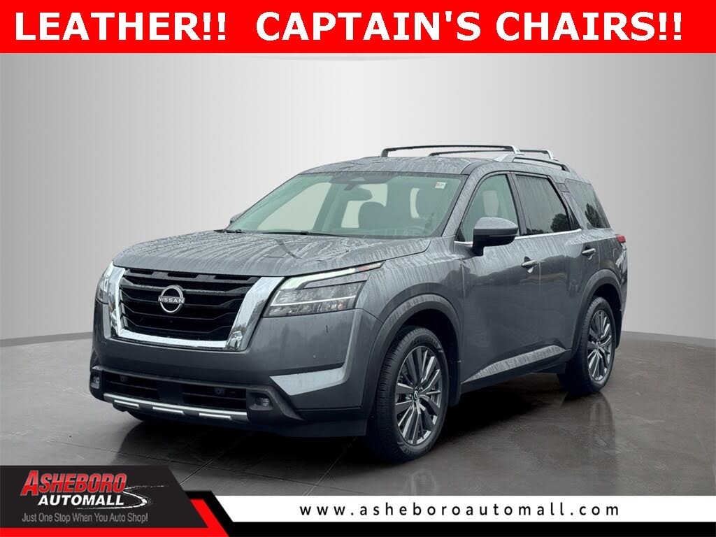 2022 Nissan Pathfinder SL 4WD