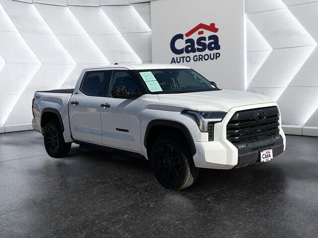 2022 Toyota Tundra SR5 CrewMax Cab RWD