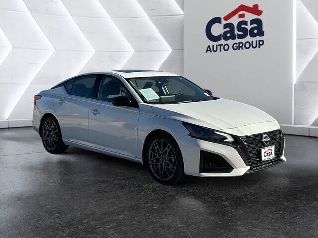 2024 Nissan Altima 2.0 SR FWD