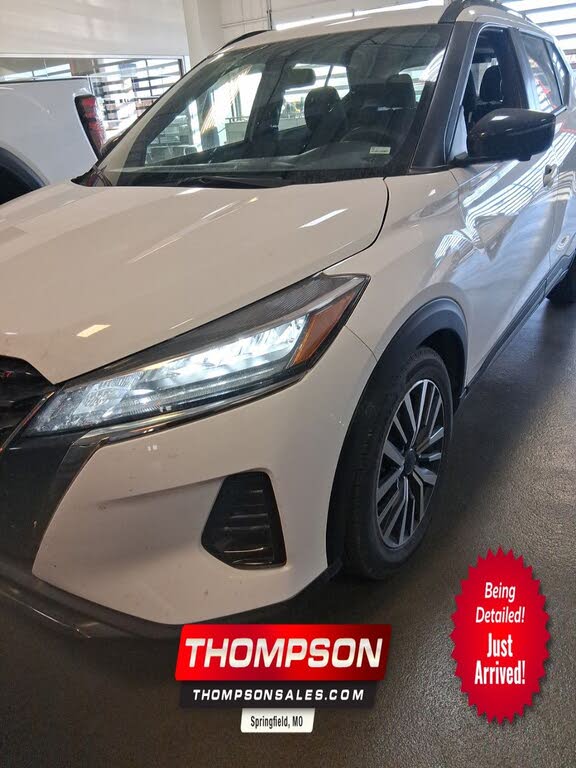 2024 Nissan Kicks SR FWD