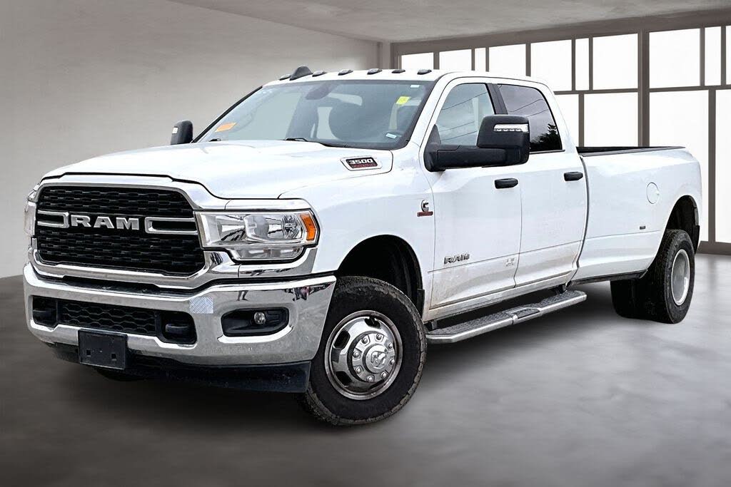 2024 RAM 3500 Big Horn Crew Cab LB DRW 4WD