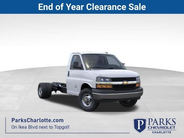 2025 Chevrolet Express Chassis 3500 Cutaway 159