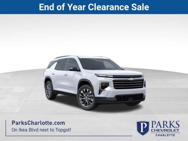 2025 Chevrolet Traverse LT FWD