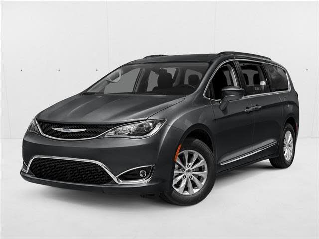 2017 Chrysler Pacifica Touring L FWD