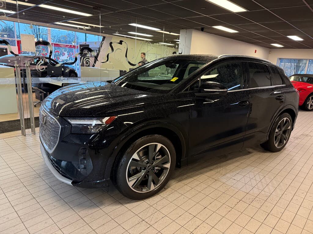 2025 Audi Q4 e-tron Sportback quattro 55