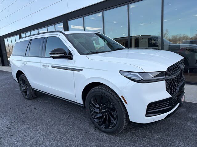 2025 Lincoln Navigator Reserve 4WD