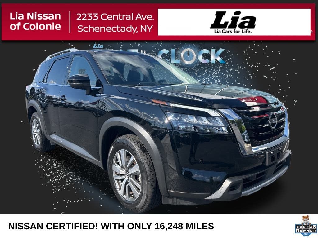 2025 Nissan Pathfinder SL 4WD