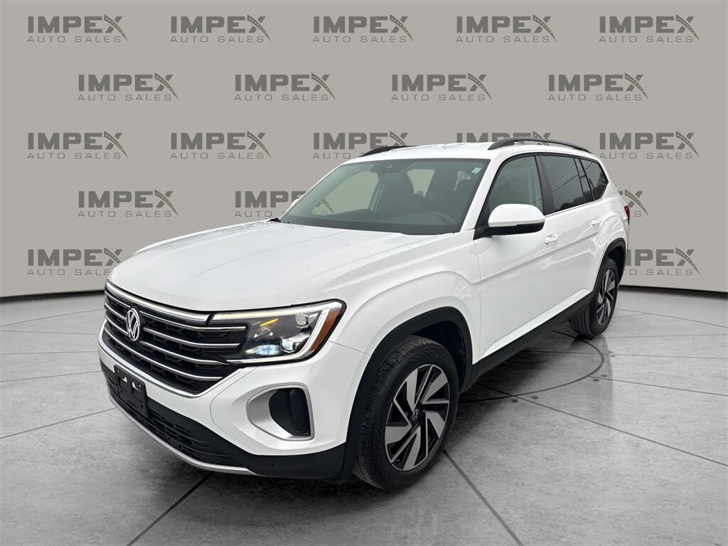 2025 Volkswagen Atlas SE FWD with Technology