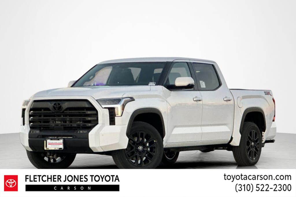 2026 Toyota Tundra SR5 CrewMax Cab 4WD