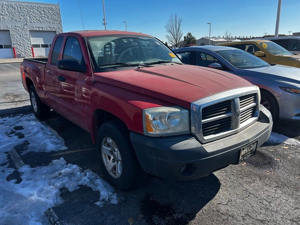 2007 Dodge Dakota ST Club Cab RWD