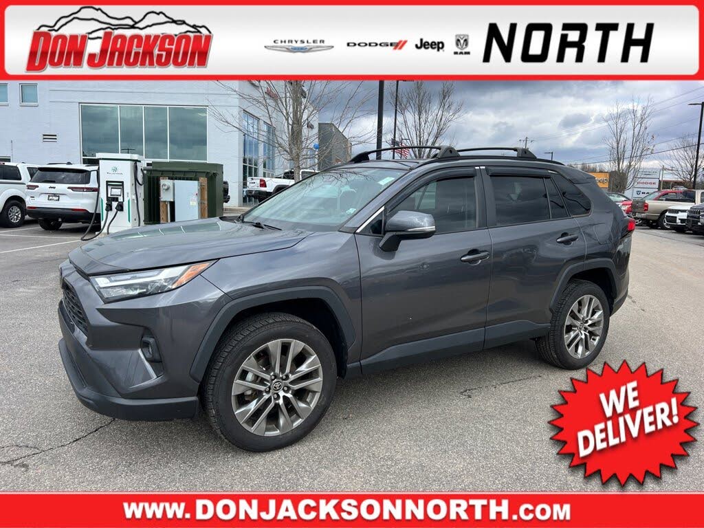 2022 Toyota RAV4 XLE Premium FWD