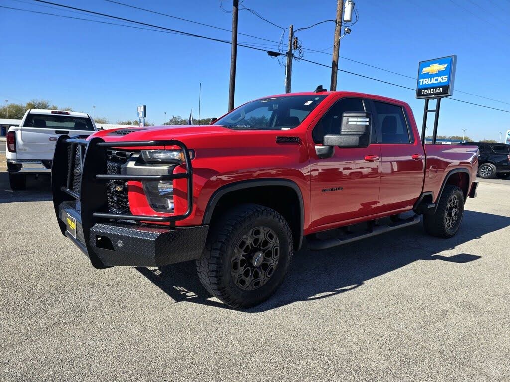 2023 Chevrolet Silverado 3500HD LT Crew Cab 4WD