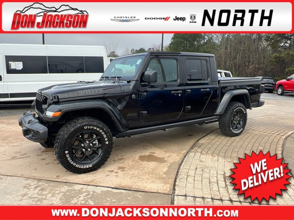 2024 Jeep Gladiator Willys Crew Cab 4WD