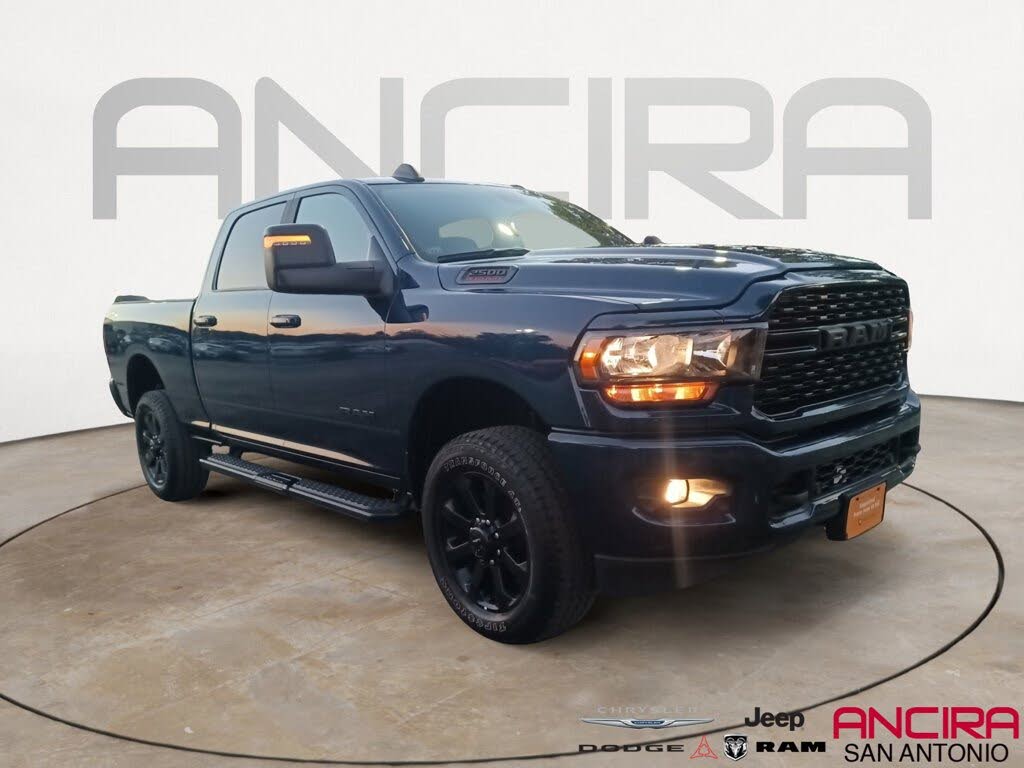 2024 RAM 2500 Big Horn Crew Cab 4WD