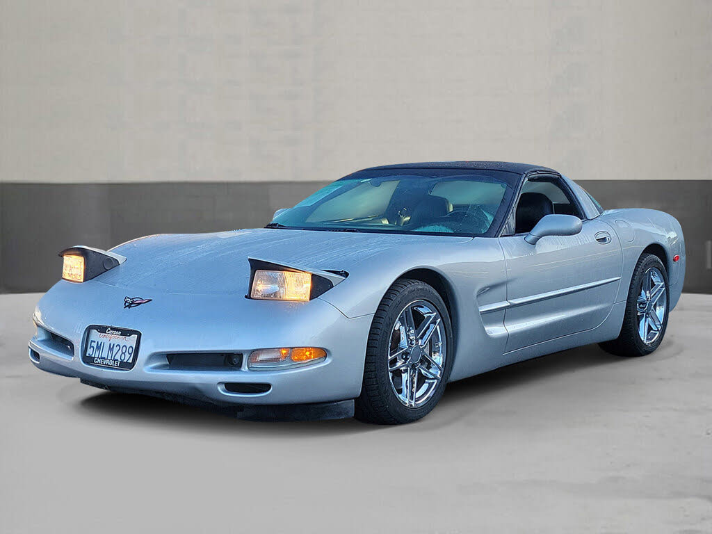 1998 Chevrolet Corvette Coupe RWD