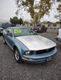 Ford Mustang V6 Deluxe Coupe RWD