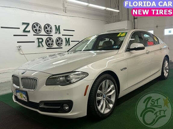 2016 BMW 5 Series 550i Sedan RWD